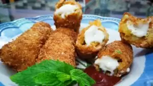 RECIPE FOR CRISPY BREAD ROLLS